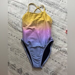 JOLYN ONE PIECE SIZE 32